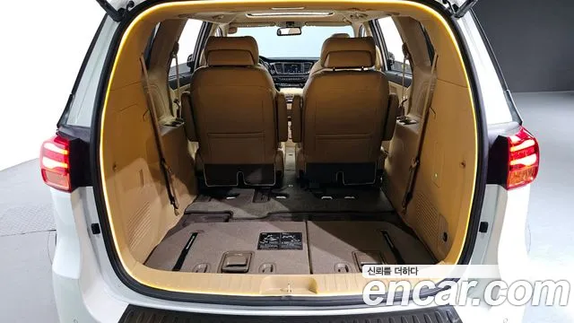 Kia The New Carnival id 2855688 из Кореи 8