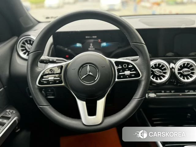 Mercedes-Benz GLB id 4255986 из Китая 8
