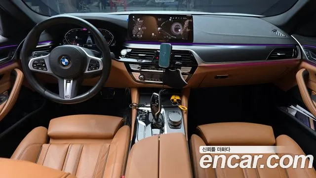 BMW 5 Series (G30) id 2668032 из Кореи 8