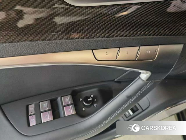 Audi A6L id 4368310 из Китая 8