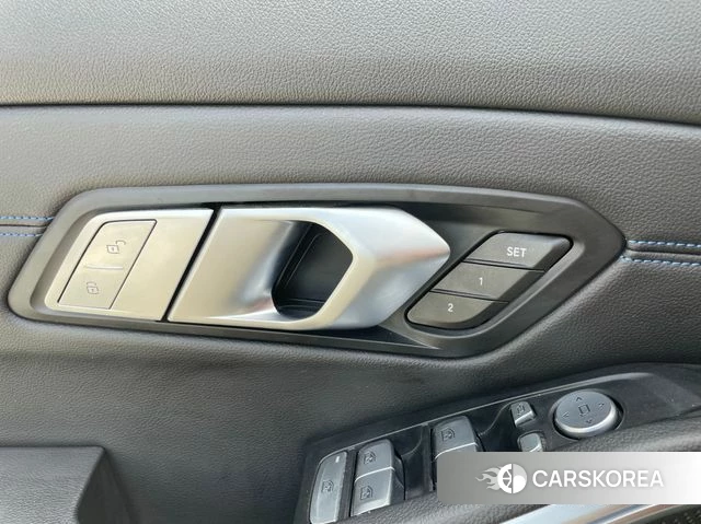 BMW 3 Series (G20) id 4202548 из Кореи 8