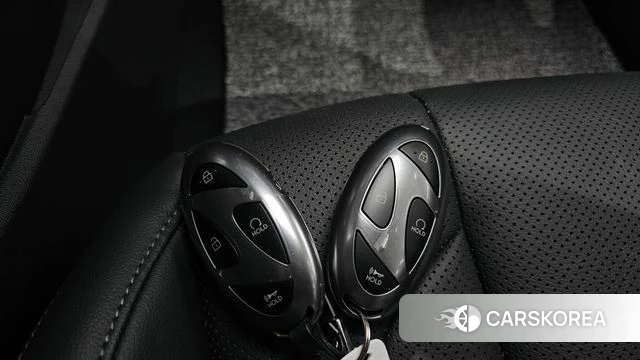 Hyundai The New Avante (CN7) id 4904275 из Кореи 8