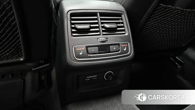 Audi A4 (B9) id 3827384 из Кореи 8