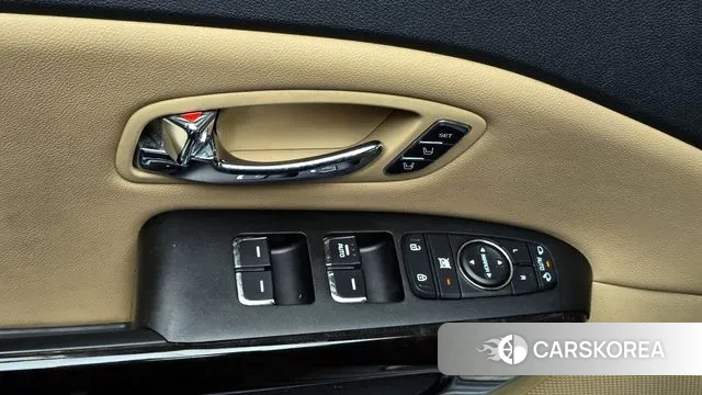 Kia The New Carnival id 3460118 из Кореи 8