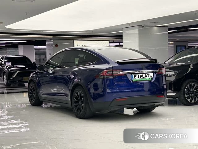 Tesla Model X id 4221732 из Китая 8