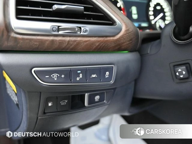 Genesis G90 id 4310114 из Кореи 8