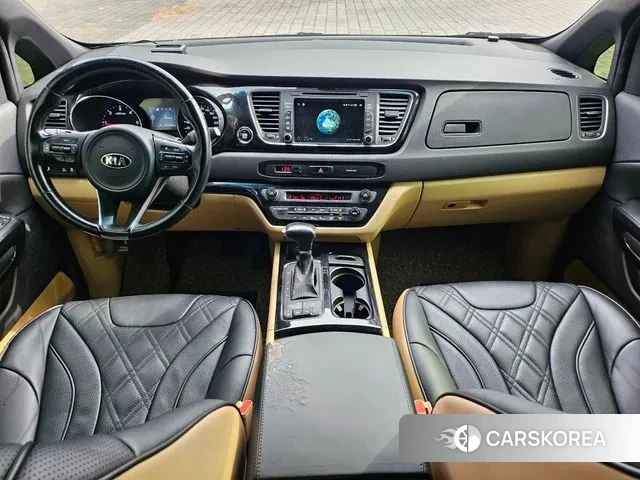 Kia All New Carnival id 3647413 из Кореи 8