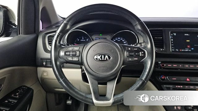 Kia The New Carnival id 4765294 из Кореи 8