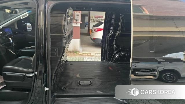 Hyundai Staria id 3833339 из Кореи 8