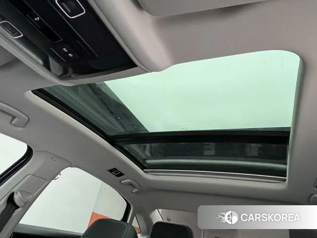 Volkswagen Passat id 4274367 из Китая 8