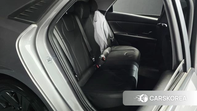 Hyundai Avante Hybrid (CN7) id 4541790 из Кореи 8