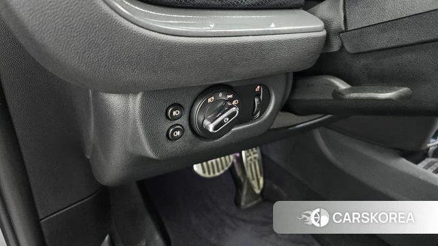 Mini Cooper S Clubman id 4836429 из Кореи 8