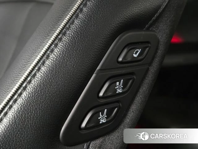 Hyundai Ionic 5 id 3827265 из Кореи 8