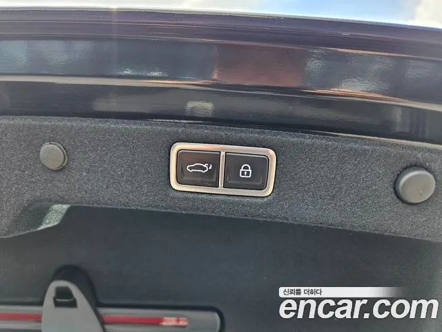 Hyundai Grandeur Hybrid (GN7) id 2943493 из Кореи 8