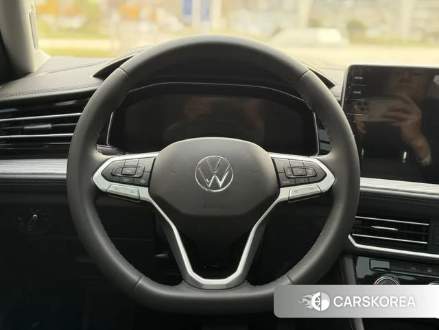Volkswagen Sagitar id 4260057 из Китая 8