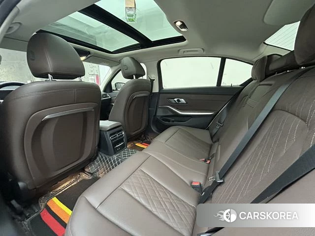 BMW 3 series id 4271331 из Китая 8