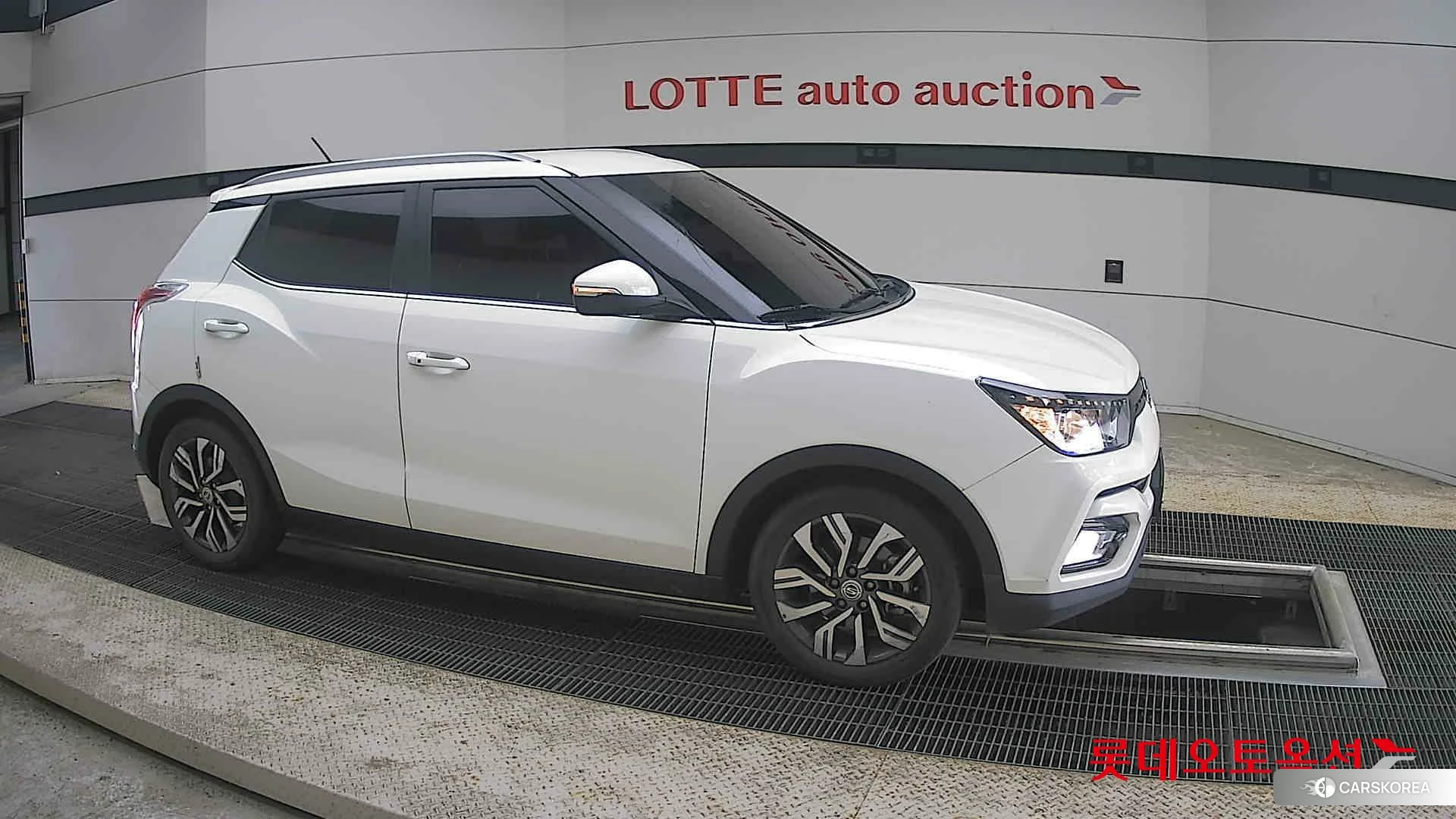 SsangYong Tivoli id 4289659 из Кореи 8