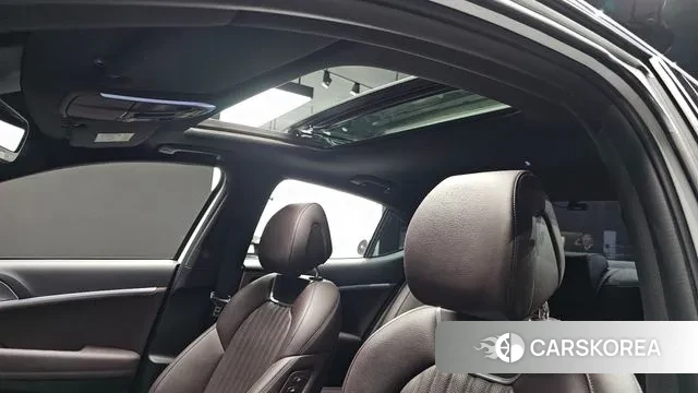 Genesis The New G70 id 3607379 из Кореи 8