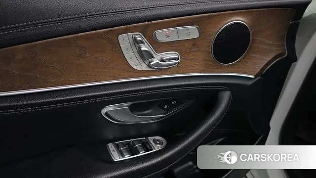 Mercedes-Benz E-Class W213 id 3350802 из Кореи 8