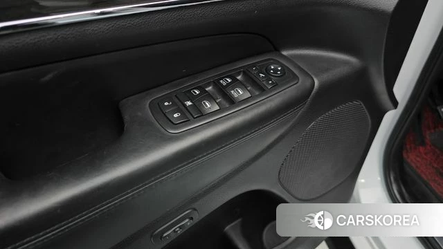 Jeep Grand Cherokee id 3853626 из Кореи 8