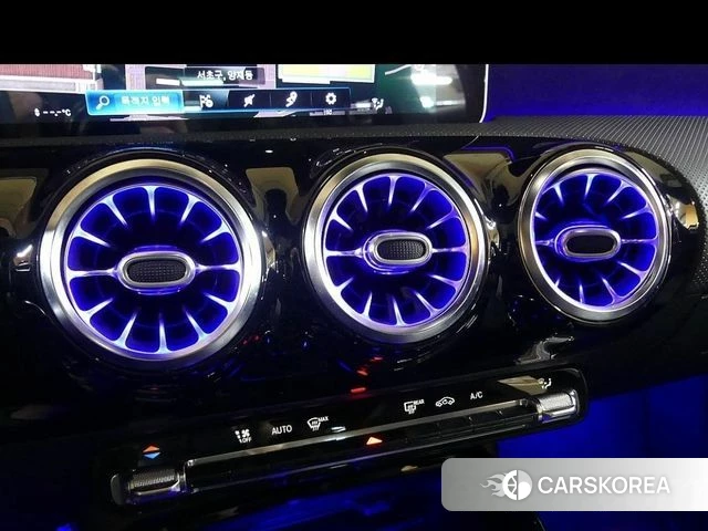 Mercedes-Benz A-Class W177 id 3828105 из Кореи 8