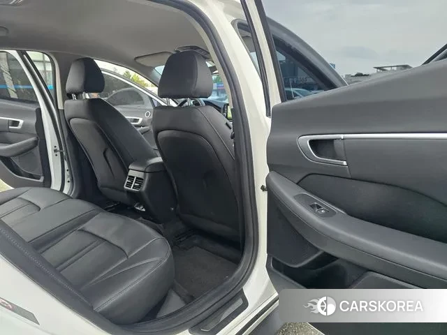 Hyundai Sonata (DN8) id 3264332 из Кореи 8