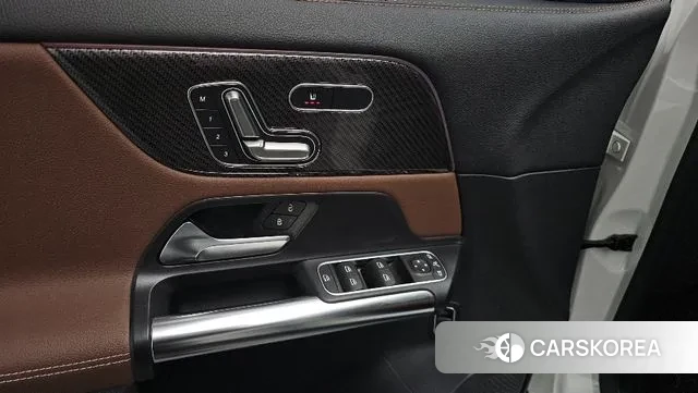 Mercedes-Benz GLA - Class H247 id 3507972 из Кореи 8