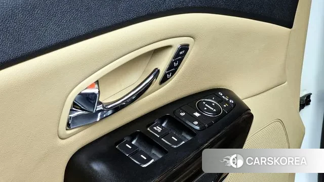 Kia All New Carnival id 3547596 из Кореи 8