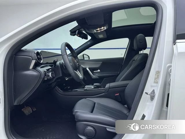 Mercedes-Benz Class A id 4273526 из Китая 8