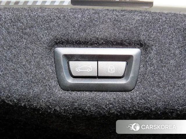 BMW 5 Series (G60) id 3476988 из Кореи 8