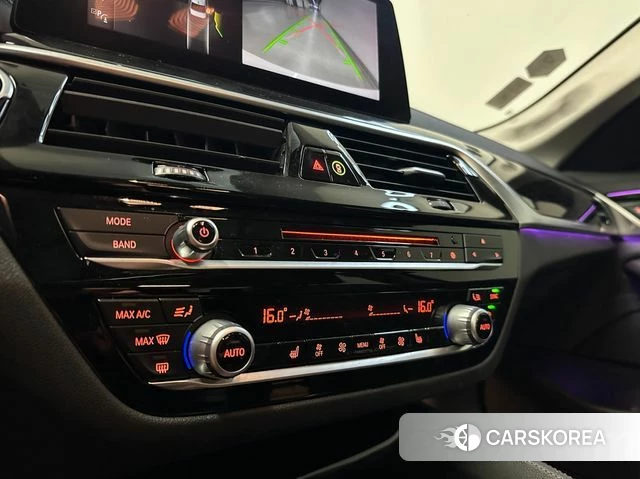 BMW 5 Series (G30) id 4233086 из Кореи 8