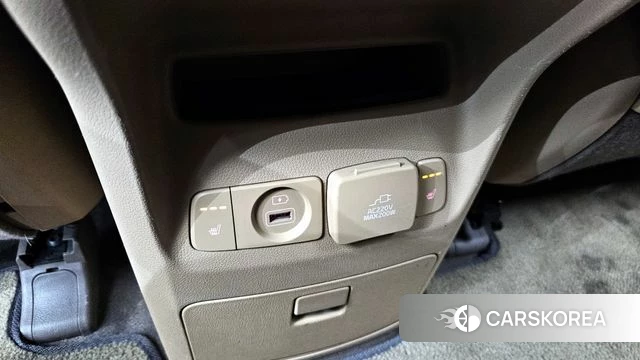 Kia All New Carnival id 3886576 из Кореи 8