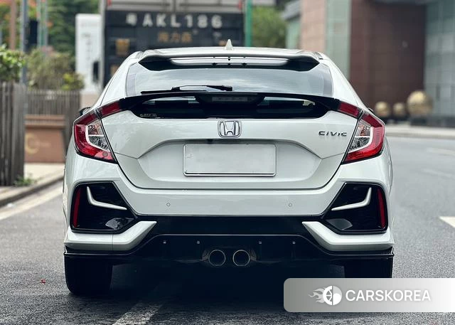 Honda Civic id 4333635 из Китая 8