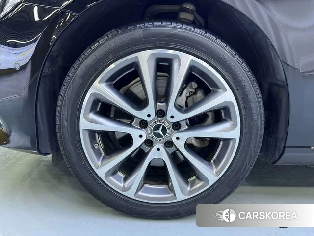 Mercedes-Benz E-class id 4253461 из Китая 8