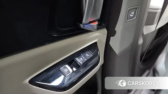 Kia Carnival 4th generation id 3707040 из Кореи 8