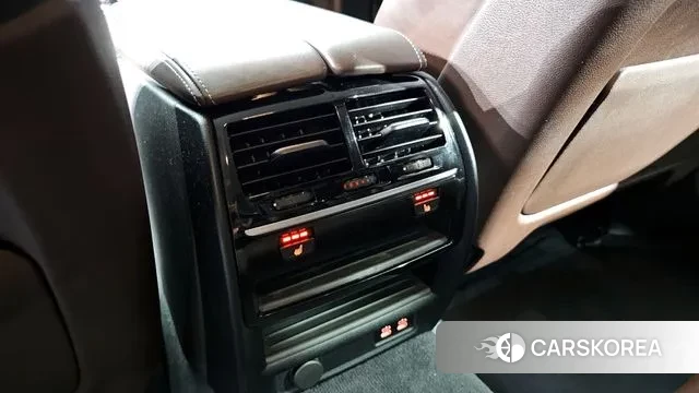 BMW 5 Series (G30) id 3258672 из Кореи 8