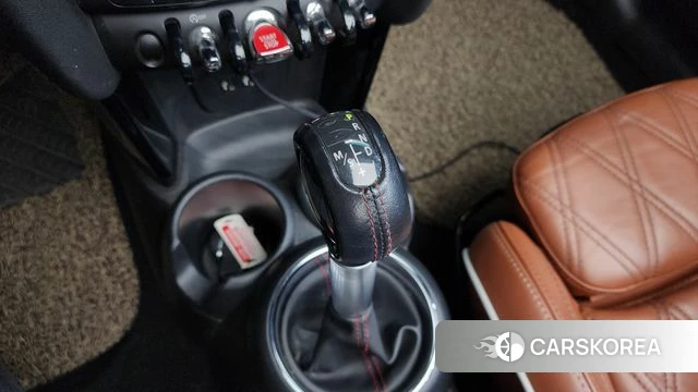 Mini Cooper S Convertible id 4203808 из Кореи 8