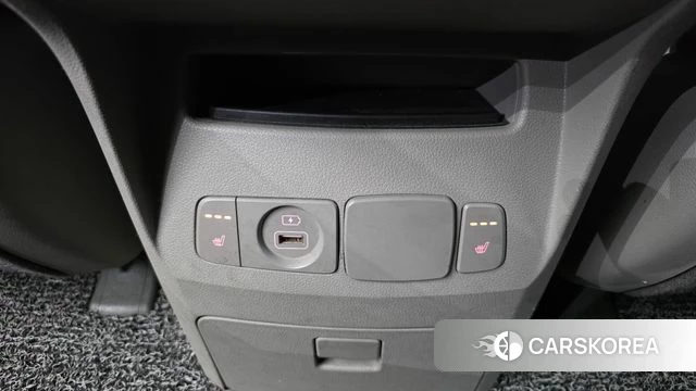 Kia The New Carnival id 4502342 из Кореи 8