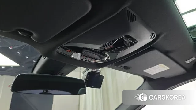 BMW 1 Series (F40) id 3093451 из Кореи 8