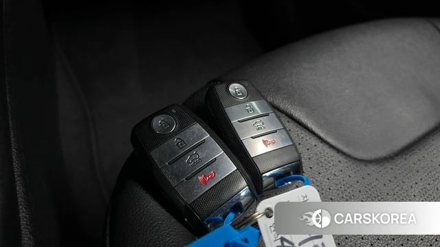 Kia Niro id 4483028 из Кореи 8