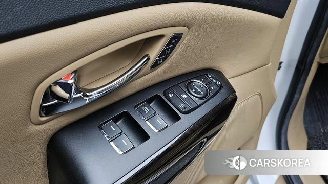 Kia The New Carnival id 3834604 из Кореи 8