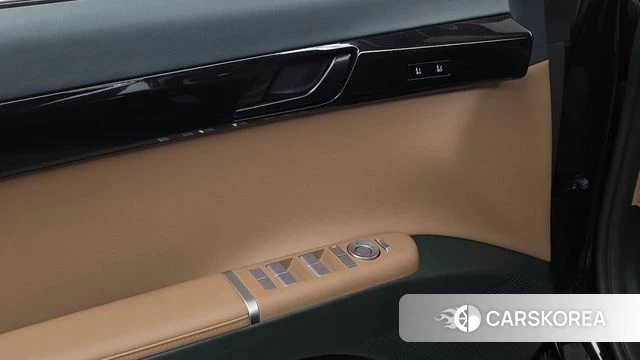 Hyundai Grandeur (GN7) id 4608005 из Кореи 8