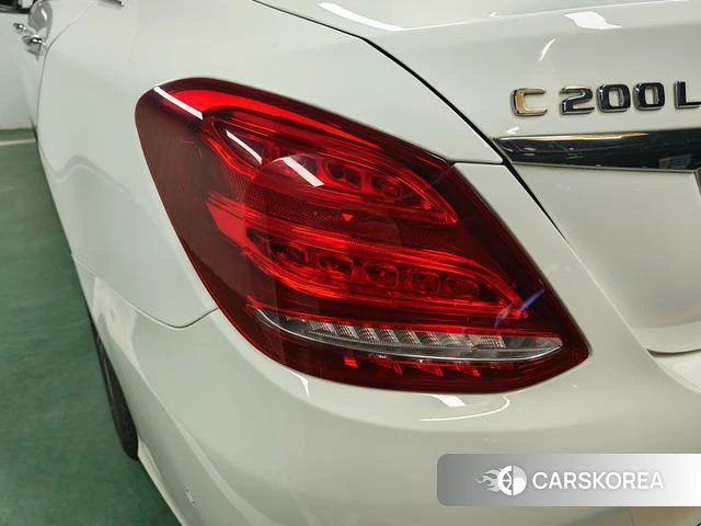 Mercedes-Benz Class C id 4208322 из Китая 8