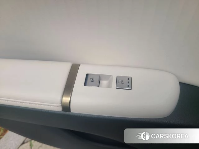 Hyundai Grandeur Hybrid (GN7) id 4715881 из Кореи 8