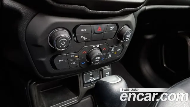 Jeep Renegade id 2261556 из Кореи 8