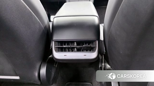 Tesla Model Y id 3896854 из Кореи 8