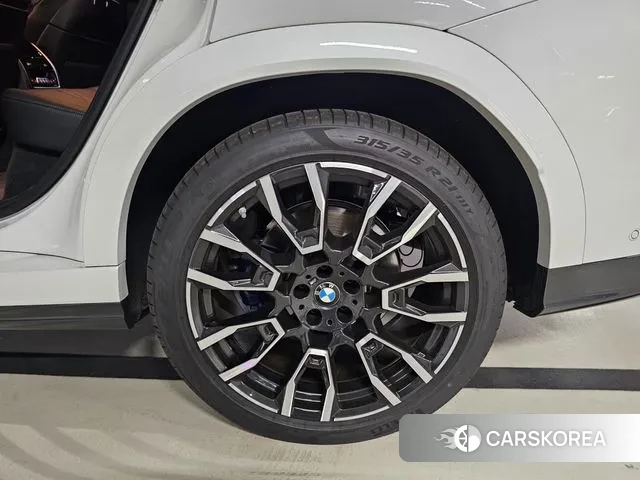 BMW X6 (G06) id 3619685 из Кореи 8