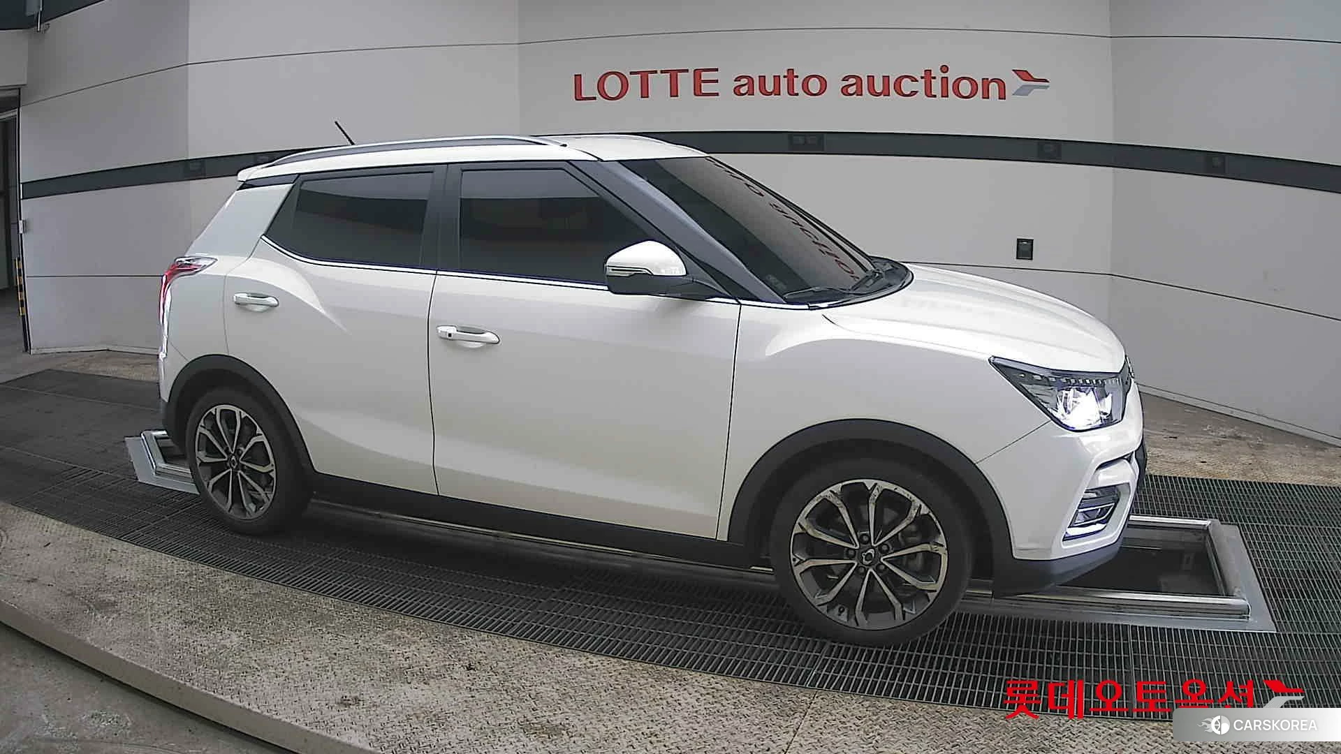 SsangYong Tivoli id 3869459 из Кореи 8