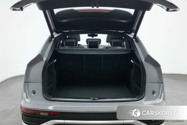 Audi Q5L Sportback id 4210702 из Китая 8