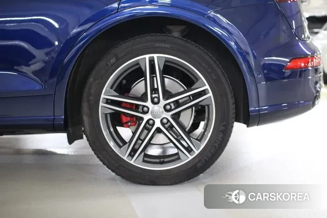 Audi SQ5 (FY) id 3509225 из Кореи 8